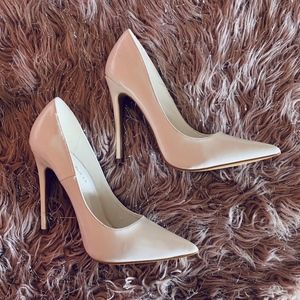 White Pumps
